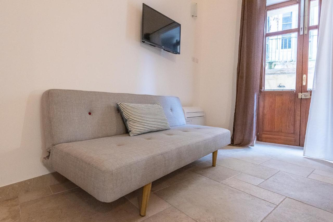 Rubichi 6 - Old Town Apartment Sit Lecce Exterior photo
